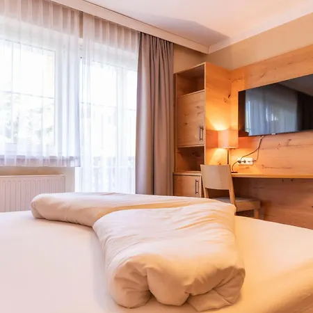 Castel - Pure Lebensfreude 4*